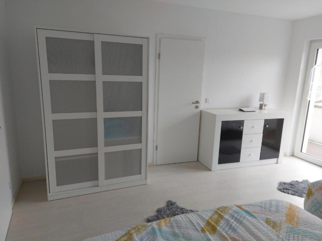 Several Different Rooms, Newly Furnished, In A New House In Vichten Exterior photo